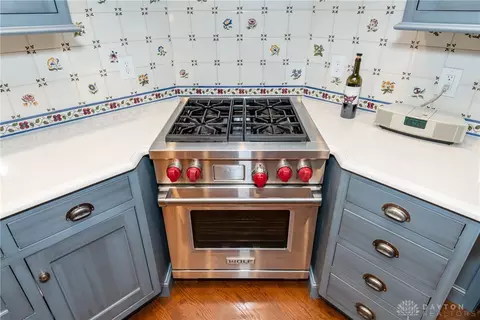 Kitchen - 3700 Ridgeway Rd, Kettering, OH 45419 photo 3 of 6