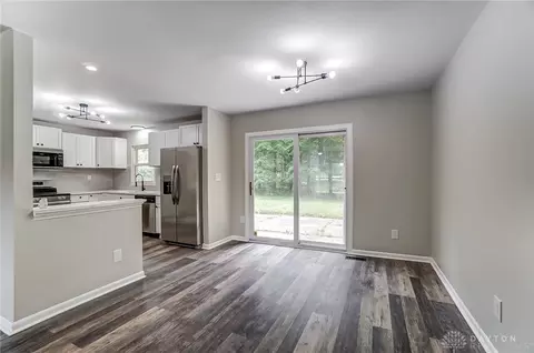 4383 Grossepoint St, Springfield, OH 45502 photo 9