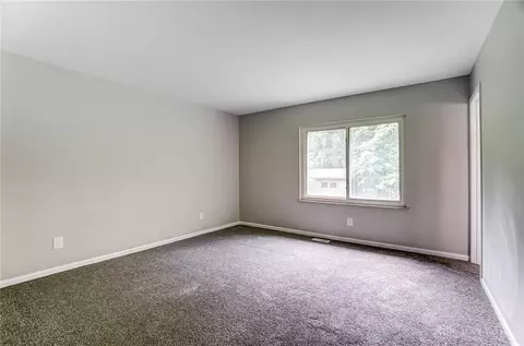 4383 Grossepoint St, Springfield, OH 45502 photo 17