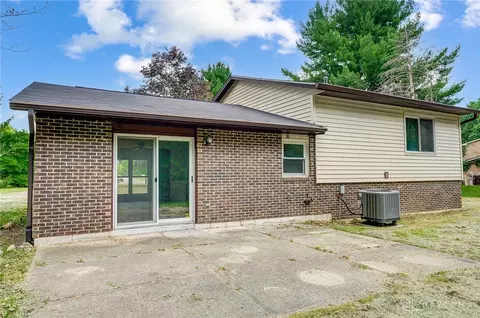 4383 Grossepoint St, Springfield, OH 45502 photo 40