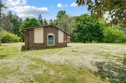 4383 Grossepoint St, Springfield, OH 45502 photo 4