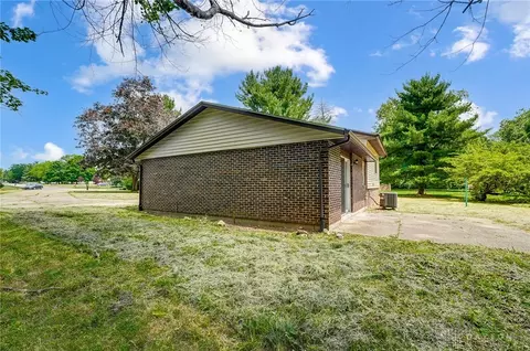 4383 Grossepoint St, Springfield, OH 45502 photo 39