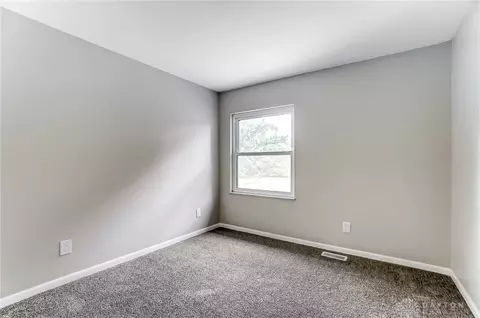 4383 Grossepoint St, Springfield, OH 45502 photo 24