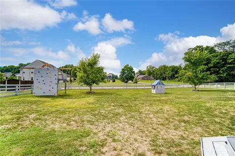 Exterior - 4759 Jacob Andrew Ct, Morrow, OH 45152 photo 19 of 20