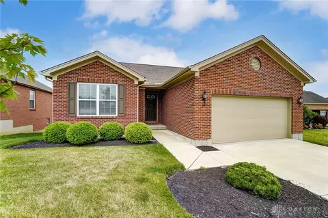 1969 Redbud Dr, Hamilton, OH 45013