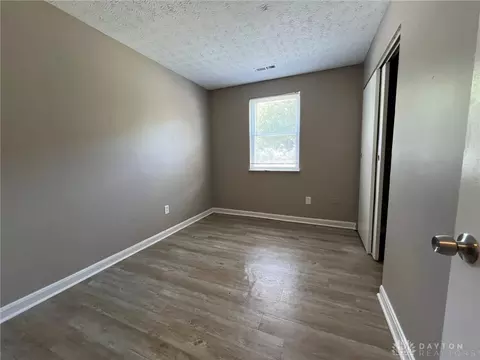 3384 Ninann Ct, Cincinnati, OH 45211 photo 8