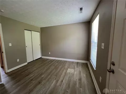 3384 Ninann Ct, Cincinnati, OH 45211 photo 5