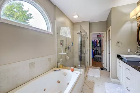 9796 Dinwiddie Ct, Dayton, OH 45458 photo 17