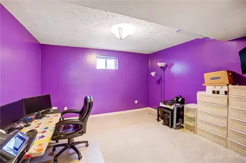 9796 Dinwiddie Ct, Dayton, OH 45458 photo 32