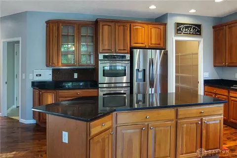 Kitchen - 75 Martin Ln, Springboro, OH 45066 photo 1 of 7