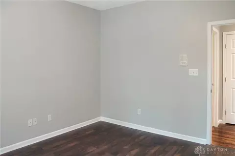 Living - 75 Martin Ln, Springboro, OH 45066 photo 12 of 22