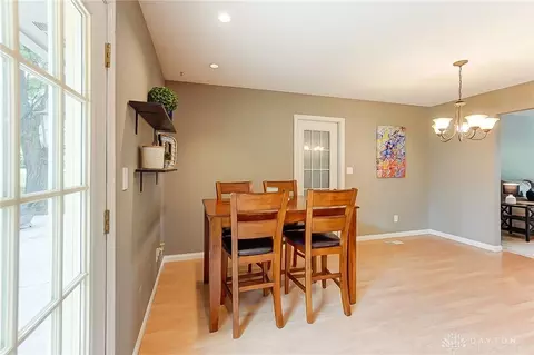 Dining - 3057 Mountville Dr, Dayton, OH 45440 photo 2 of 2