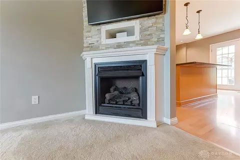 Living - 3057 Mountville Dr, Dayton, OH 45440 photo 2 of 3