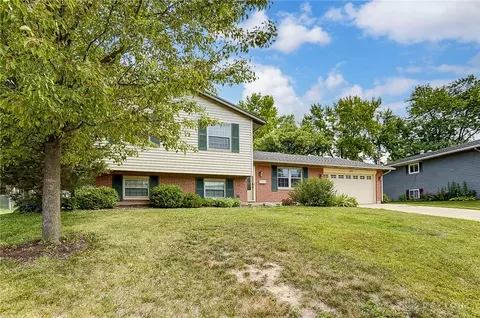Exterior - 3057 Mountville Dr, Dayton, OH 45440 photo 4 of 9