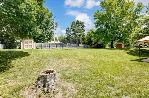 Exterior - 3057 Mountville Dr, Dayton, OH 45440 photo 8 of 9