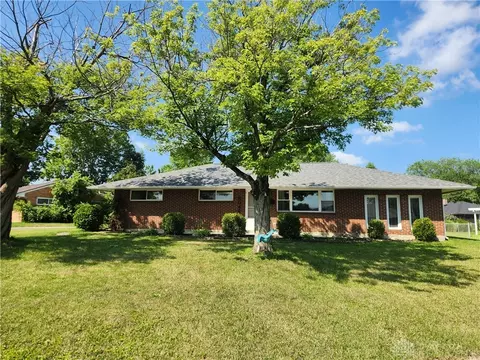 5045 Lemoyne Dr, Dayton, OH 45424