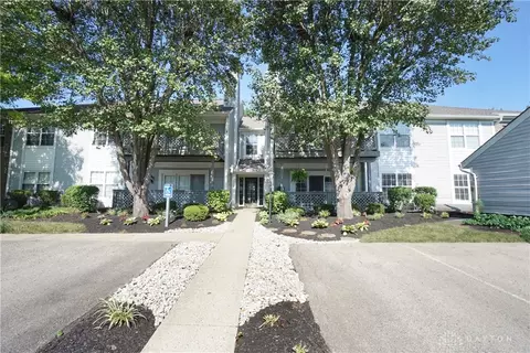 3027 Stratford Ct, Loveland, OH 45140