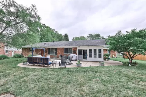 5247 Oakbrooke Dr, Kettering, OH 45440 photo 38