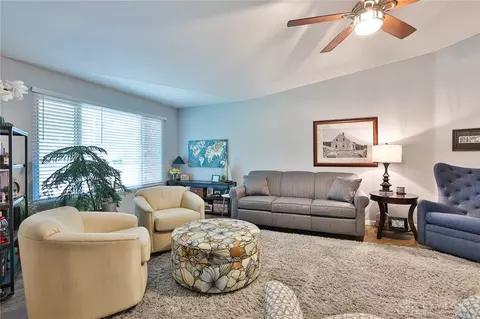 5247 Oakbrooke Dr, Kettering, OH 45440 photo 9
