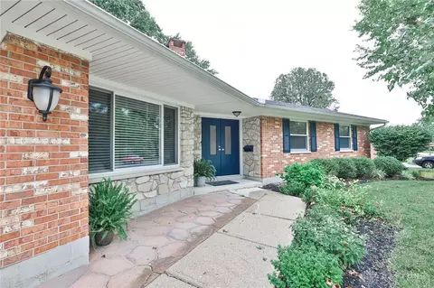 5247 Oakbrooke Dr, Kettering, OH 45440 photo 29