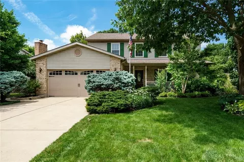 840 Dayspring Ct, Trenton, OH 45067