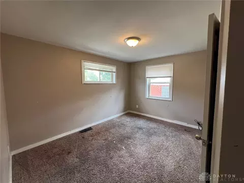 Bedroom - 3341 Ninann Ct, Cincinnati, OH 45211 photo 2 of 3