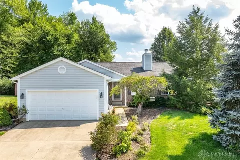 218 Deershadow Rd, Maineville, OH 45039