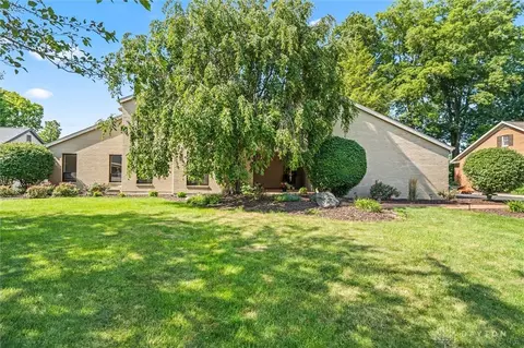 114 Lakewood Pl, Piqua, OH 45356
