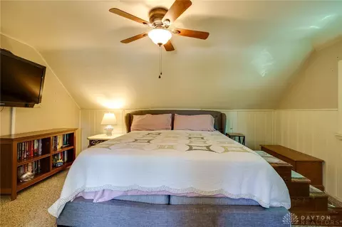 Bedroom - 405 Storms Rd, Dayton, OH 45429 photo 6 of 6