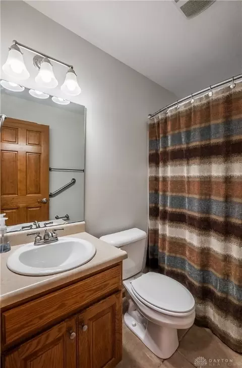 9240 Bennington Way, Centerville, OH 45458 photo 26