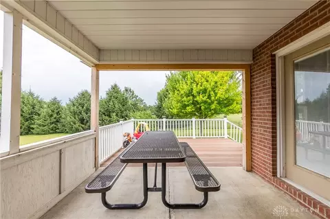 9240 Bennington Way, Centerville, OH 45458 photo 44