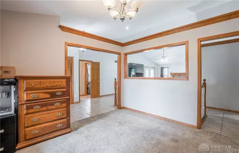 9240 Bennington Way, Centerville, OH 45458 photo 8