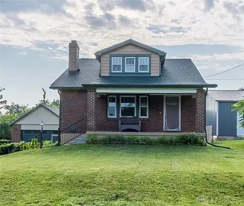 4560 Mildred Dr, Dayton, OH 45415