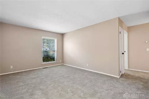 20 Walnut Pl, Springboro, OH 45066 photo 6