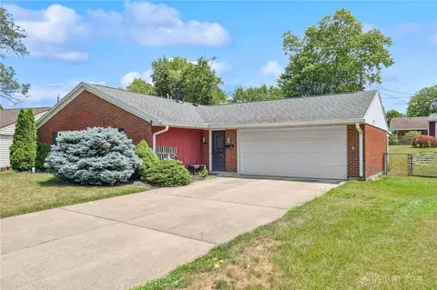 20 Walnut Pl, Springboro, OH 45066 photo 3