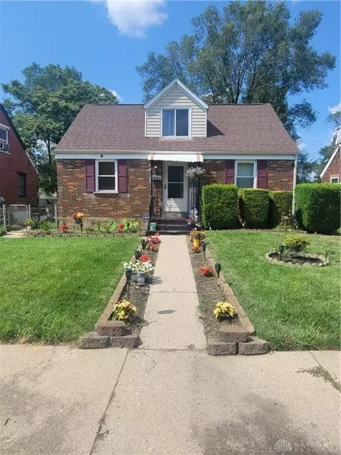 537 Harriet St, Dayton, OH 45417
