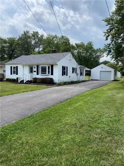 241 Blosser St, New Lebanon, OH 45345