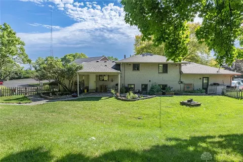 796 E David Rd, Kettering, OH 45429 photo 33