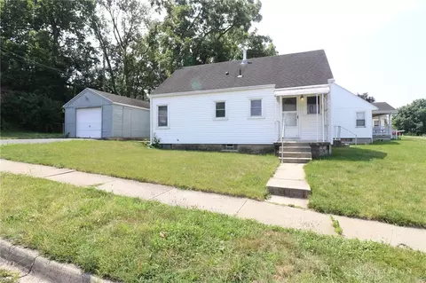 168 N Wright Ave, Dayton, OH 45403 photo 3