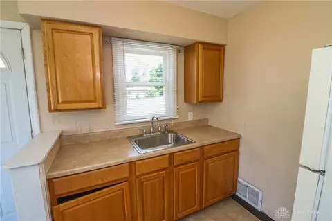 168 N Wright Ave, Dayton, OH 45403 photo 10