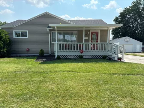 358 Lawver Ln, Riverside, OH 45431