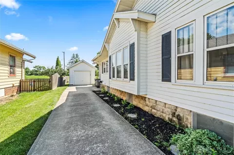 947 E Main St, Troy, OH 45373 photo 36
