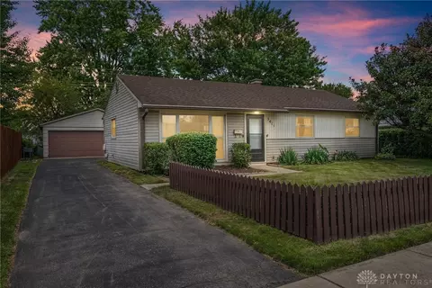 5411 Plainfield Rd, Dayton, OH 45432