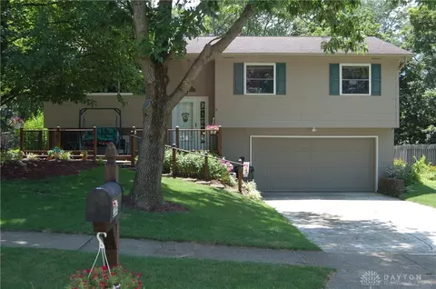 2355 Trinity Dr, Middletown, OH 45044