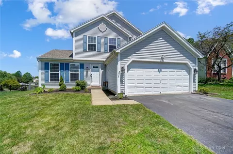 130 Lakeview Dr, Franklin, OH 45005