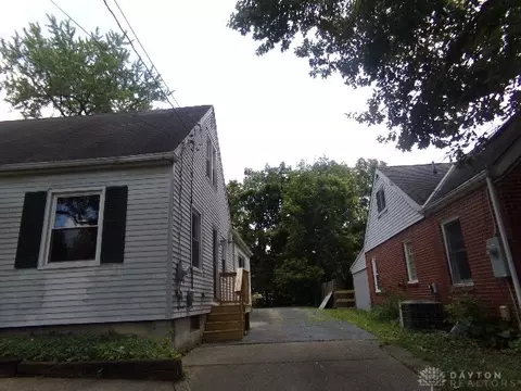 3218 Buell St, Cincinnati, OH 45211 photo 2