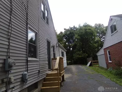 3218 Buell St, Cincinnati, OH 45211 photo 3