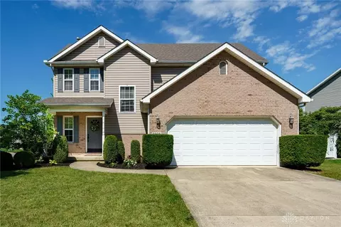 2608 Huntington Dr, Troy, OH 45373