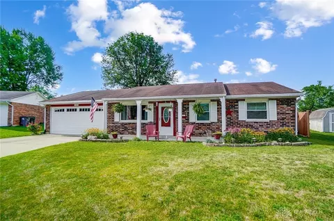 1364 Sheridan Ct, Troy, OH 45373