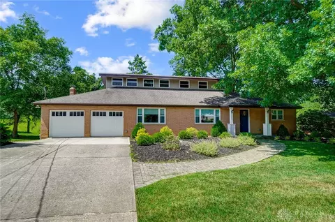6023 Ramblingridge Dr, Cincinnati, OH 45247